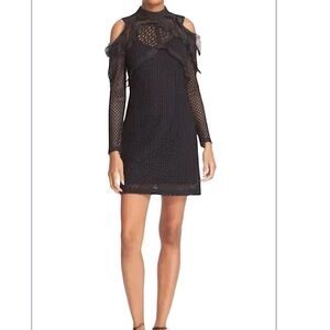 Self Portrait Elegant Black Mesh Women's
Dress Size 6